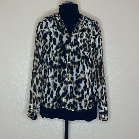 GUESS Leopard Print Button up Chiffon Long Sleeve Blouse XS - Picture 1 of 9